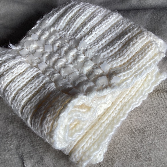 MEXX CREAM THICK PLUSH KNIT SCARF WITH EMBELLISHED HEM DETAIL - Picture 8 of 9